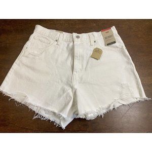 Levi's Women's High Waisted Mom Shorts Size 33 White Distressed‎ NWT